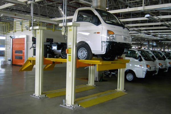 Elevador de 4 colunas: como aumentar a produtividade na oficina