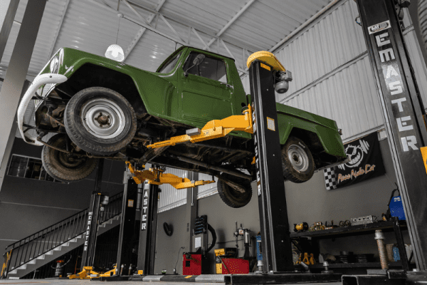 Elevador para caminhonete: como escolher com segurança