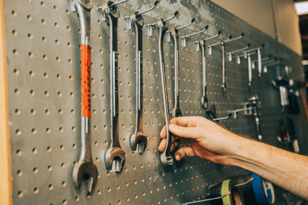 Equipamentos para oficina mecânica: guia completo de ferramentas