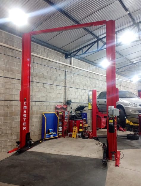 Elevador Automotivo Pórtico Cargo Hidráulico EC PH 4.2 TON